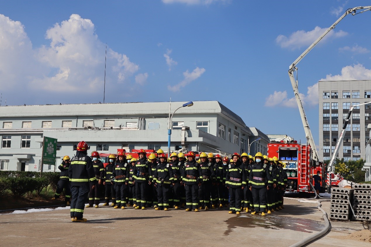 佛堂鎮(zhèn)開展危化品場所消防安全應急演練