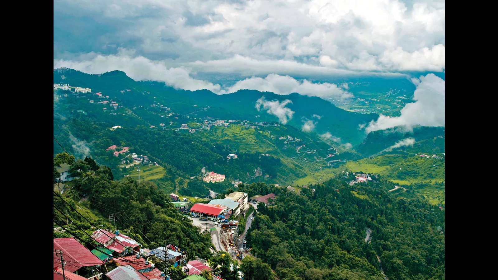 Rude Travel: Those mist covered mountains