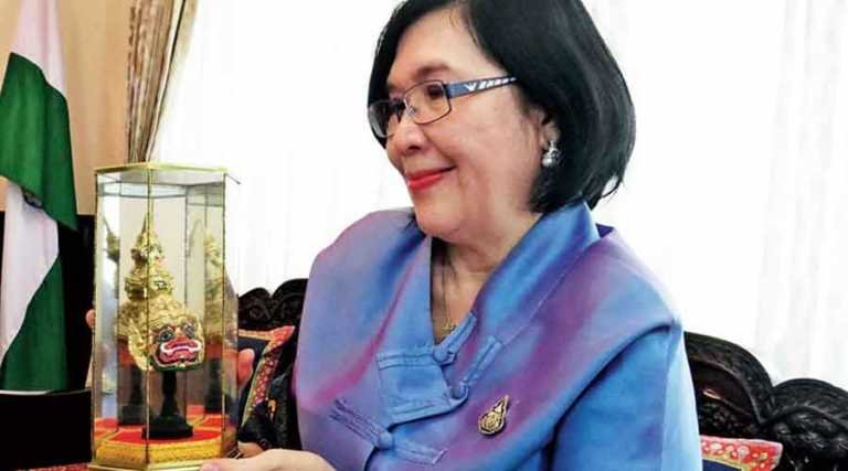 Thai Consulate It’s time to unmask for Thai consul general Sweeya Santipitaks as she retires from service – Travel India Alone