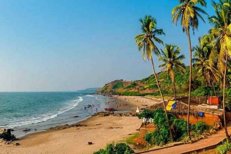 Tourists Rush To ‘Chill’ In Goa As North India Freezes In Cold Wave – Travel India Alone