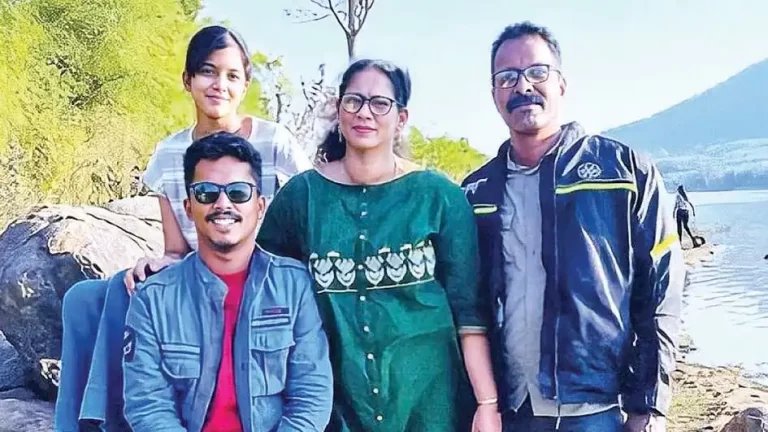 Family of 4 to set out on all-India bike trip to show solidarity to soldiers  – Travel India Alone