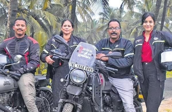 Family to kick-start all-India bike expedition as tribute to Army- The New Indian Express – Travel India Alone