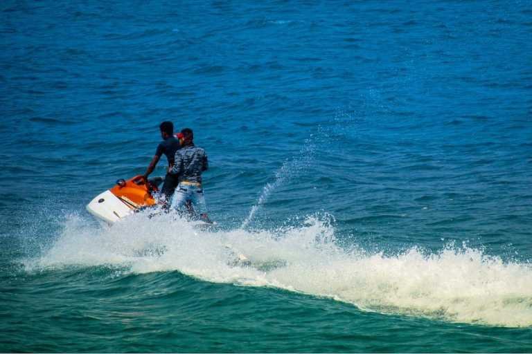 Here is what Goa has to offer in the area of adventure sports in India – Travel India Alone