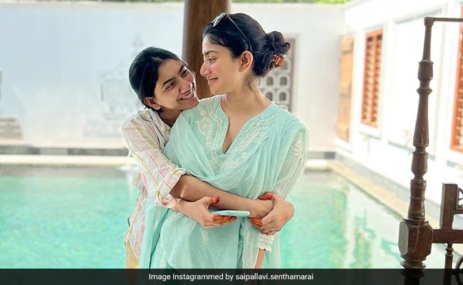 Sai Pallavi Went On A Family Trip “After Ages”. See Pics – Travel India Alone