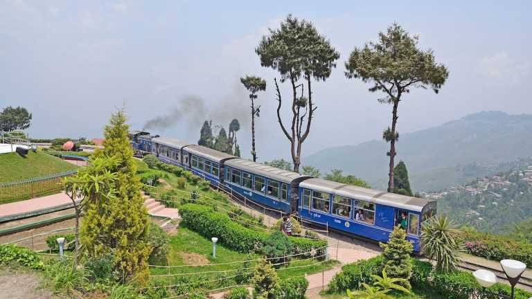 6 of the world’s best mountain-rail trips – Travel India Alone