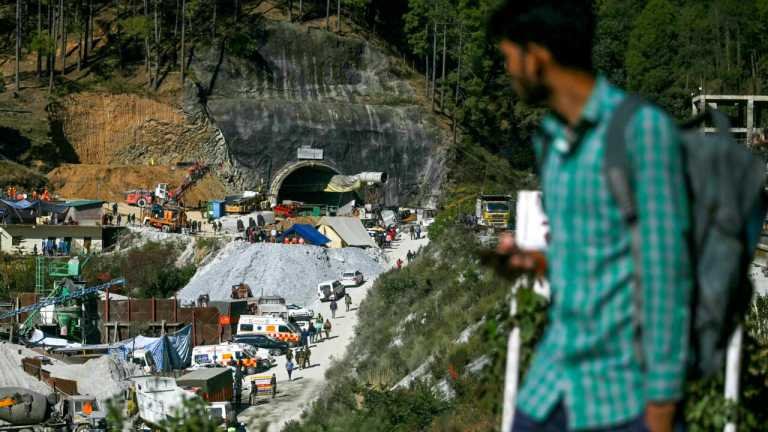 India tunnel collapse ‘wake-up call’ for Modi’s infrastructure drive – Travel India Alone