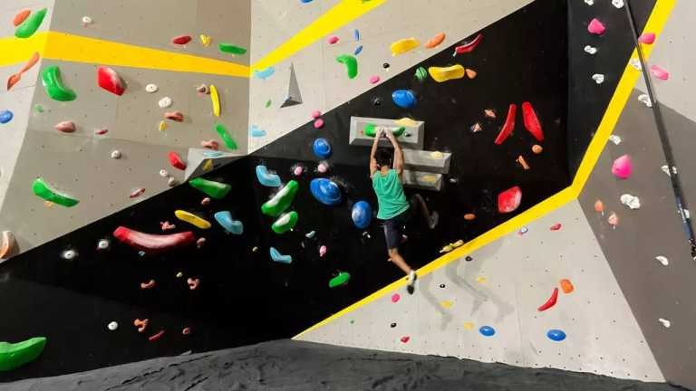 Noida: Plan An Adventurous Day Trip To Climb City, India’s Largest Indoor Climbing Facility, In Noida – Travel India Alone