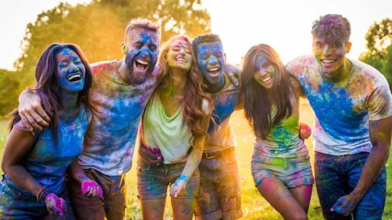Holi 2024: Best Places to Celebrate Holi in North India – Travel India Alone